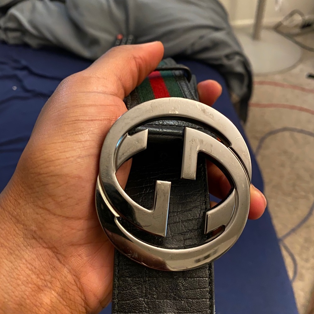 Men’s Classic Gucci Belt Good condition size 32